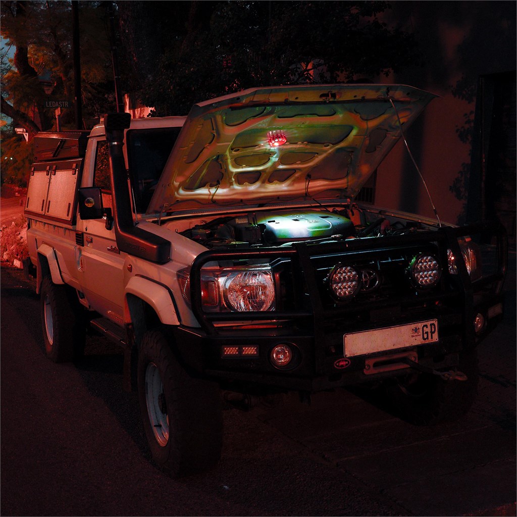 Burnt Orange Alerta Magnetic Roadside Warning Light